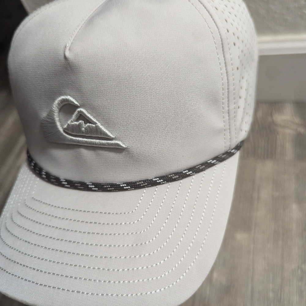 Quiksilver Tech Trucker Rope Hat - Picture 6 of 11